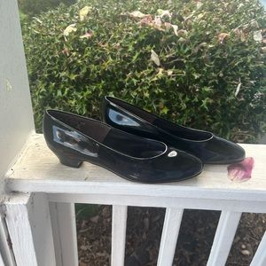 Women's Hush Puppies Black Casual Shoes Size 8.5 M
